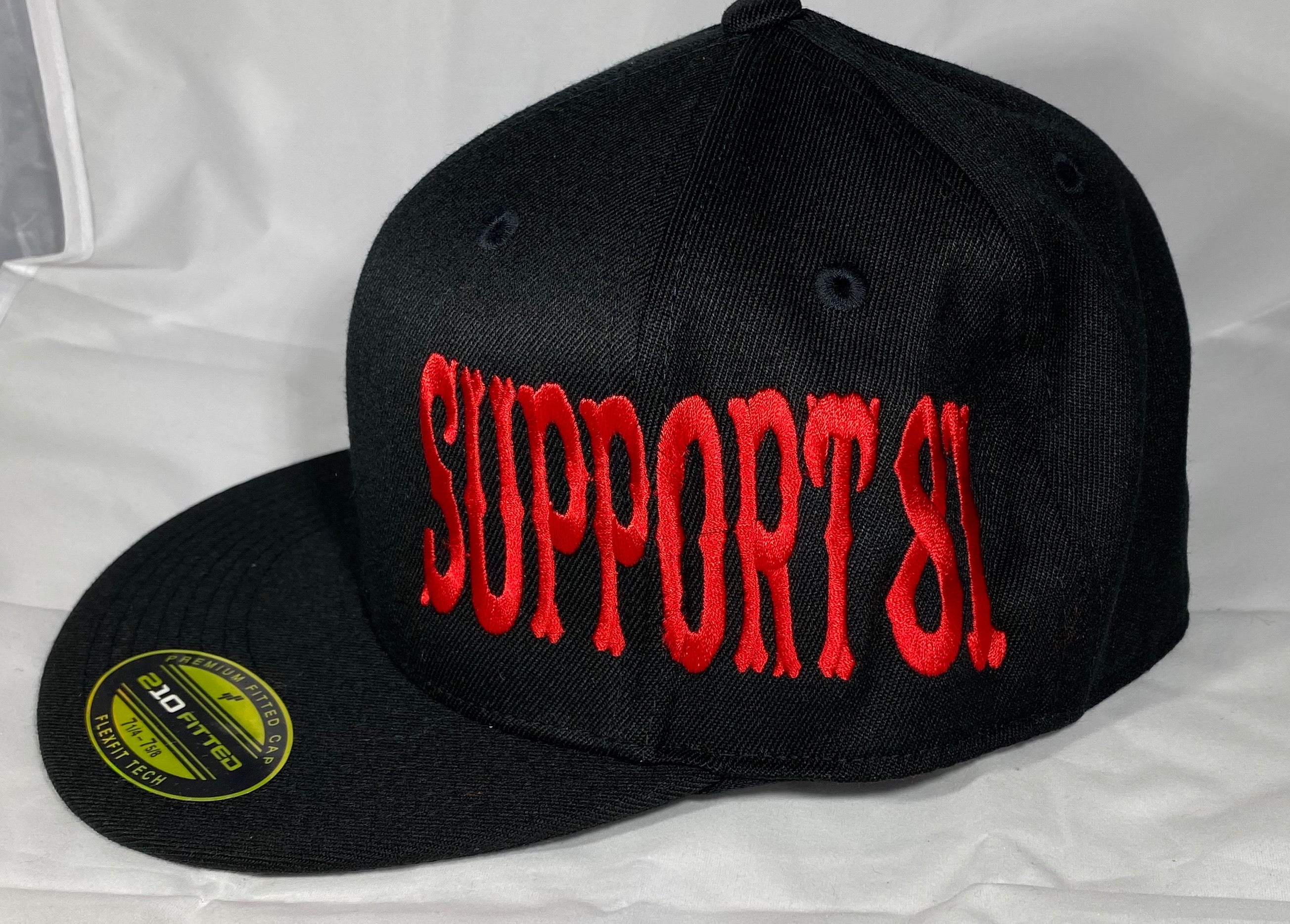 Support 81 fitted hats Clearance